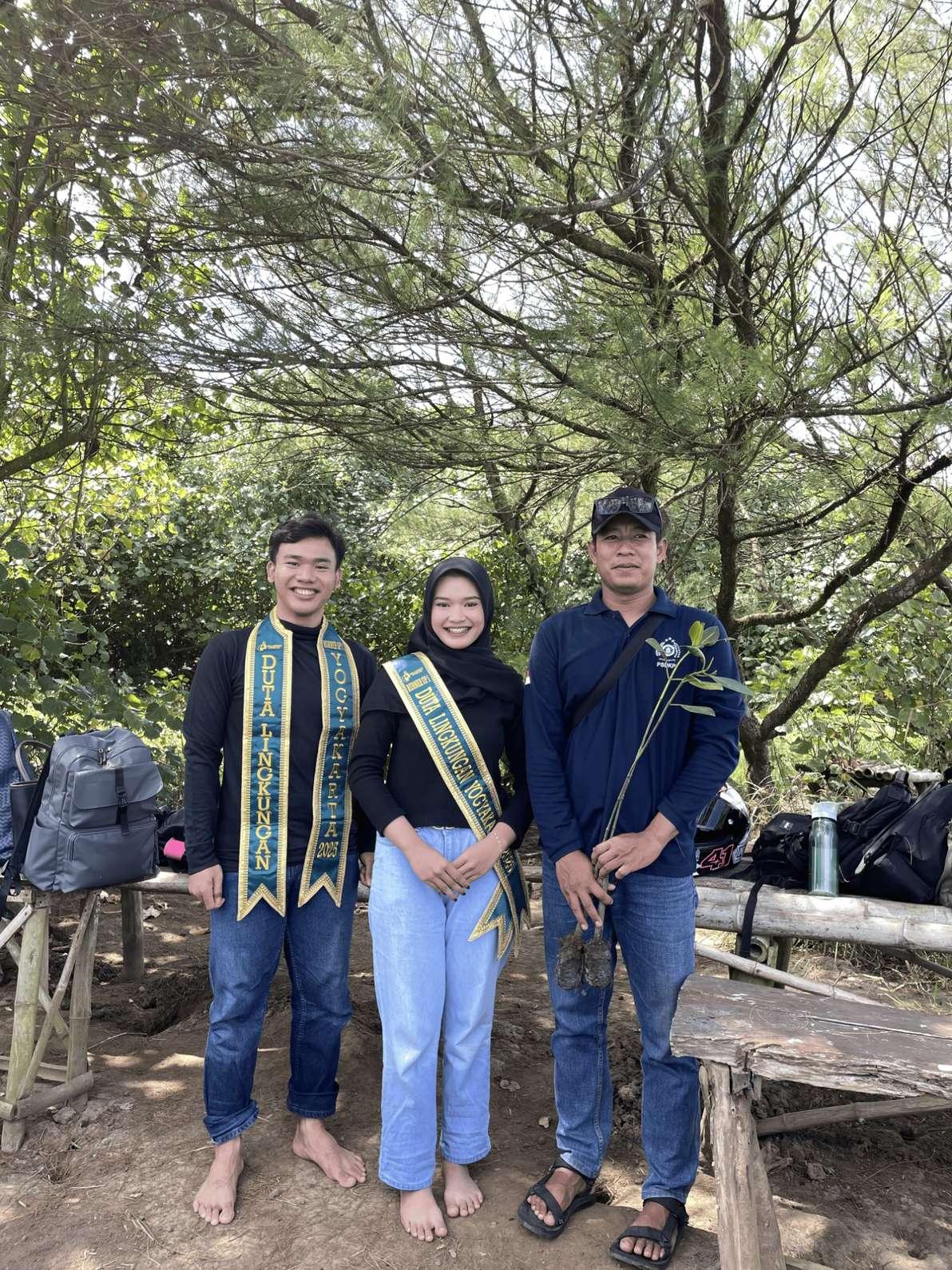 Sejarah Mangrovolution